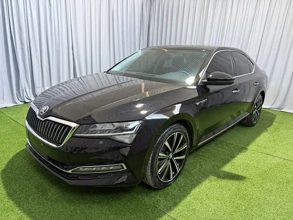 Skoda Superb 2023