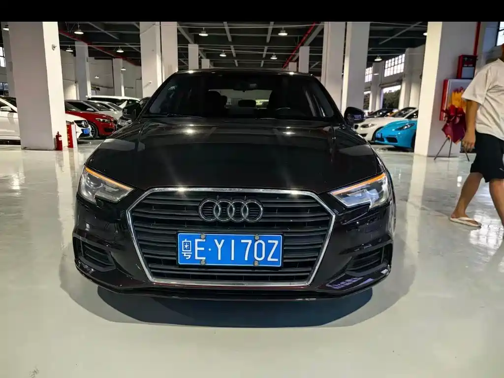 Audi A3 2017 — фото 3