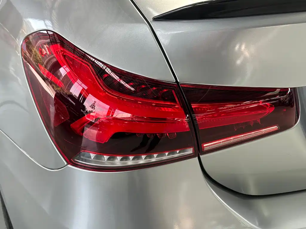 Mercedes-Benz A-Class 2023 — фото 10