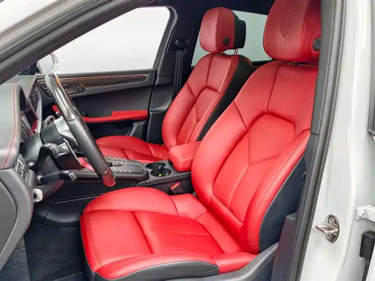 Porsche Macan 2021 — фото 12