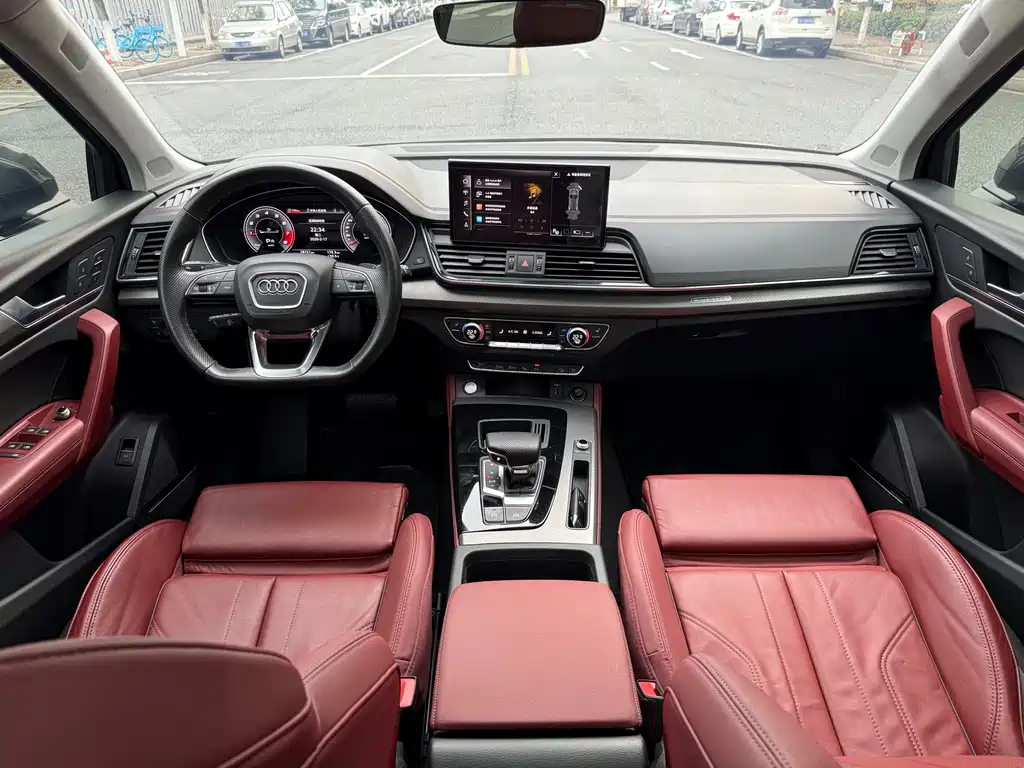 Audi Q5L 2022 — фото 13