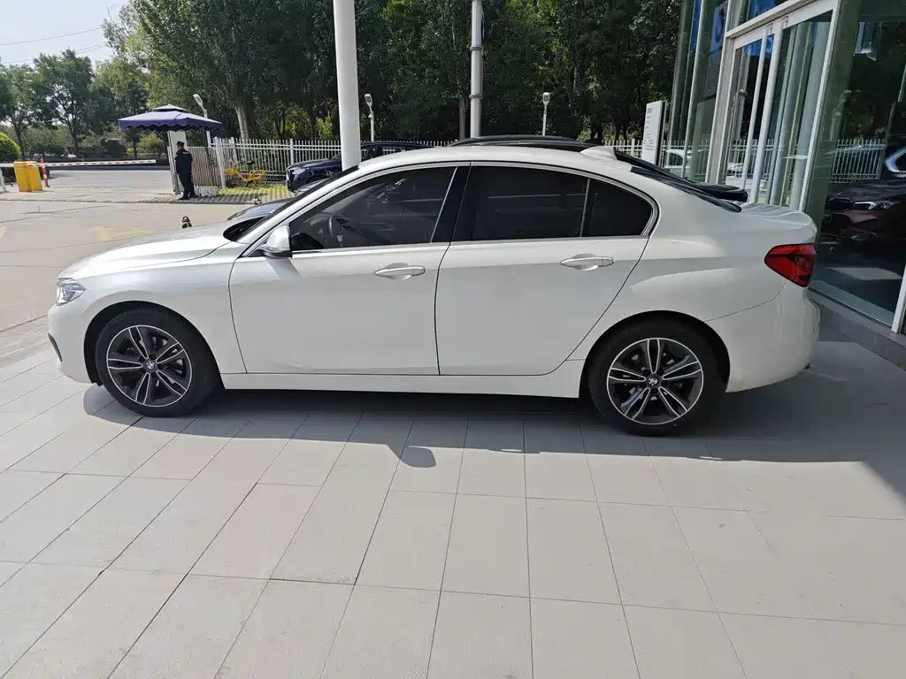 BMW 1 Series 2019