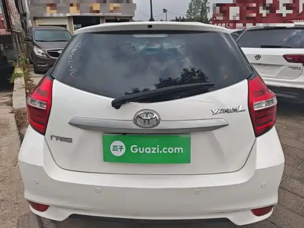 Toyota Yaris L 2020