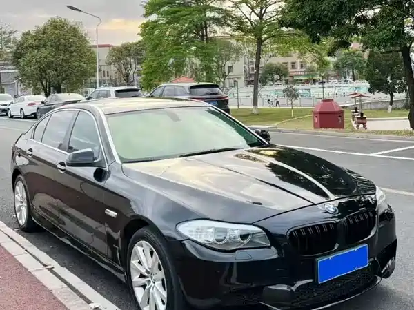 BMW 5 Series 2012