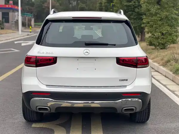 Mercedes-Benz GLB 2021