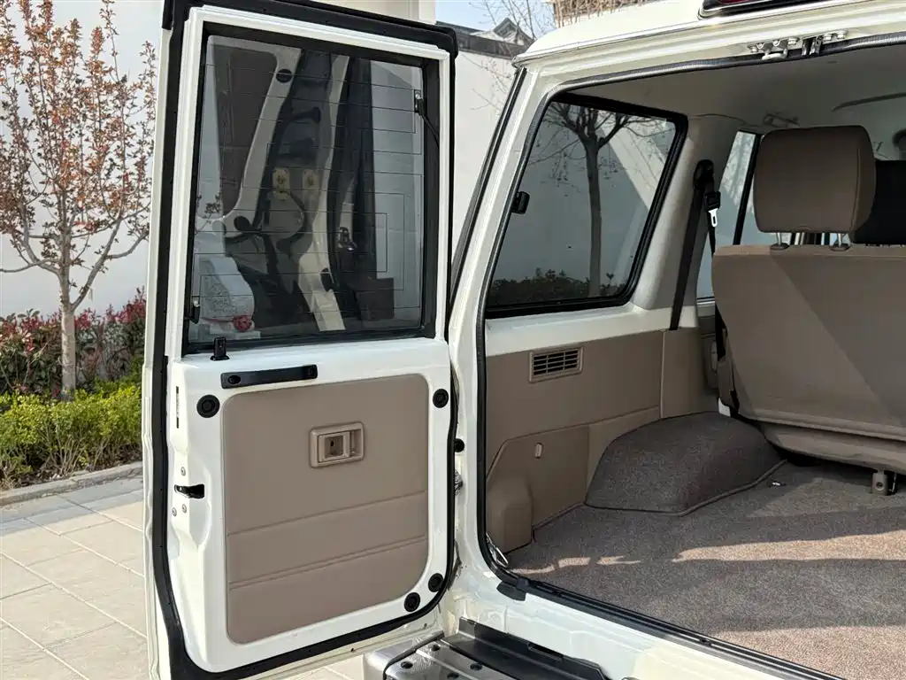 Toyota Land Cruiser 2025 — фото 36