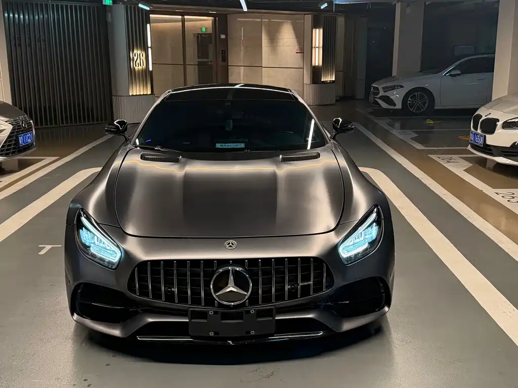 Mercedes-Benz AMG GT 2021 — фото 2