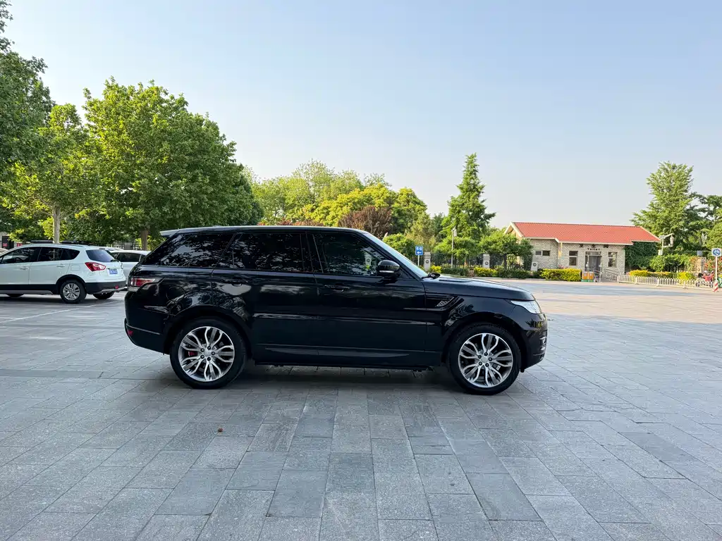 Land Rover Range Rover Sport 2015 — фото 4