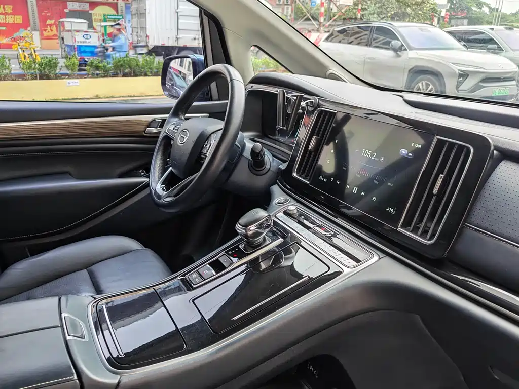 GAC Motor Trumpchi M8 2022 — фото 29