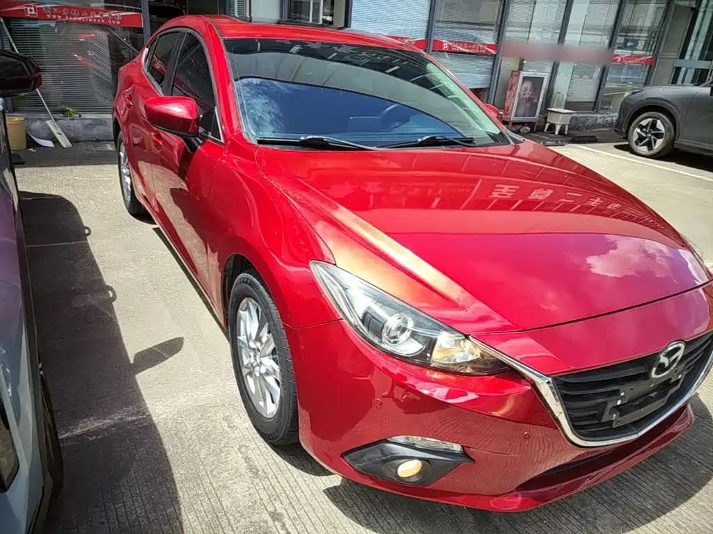 Mazda 3 Angkesela 2015