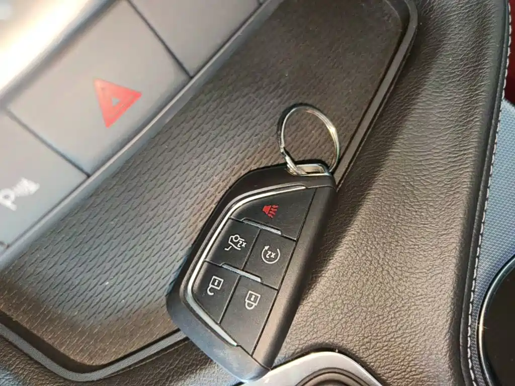Cadillac CT4 2022 — фото 9