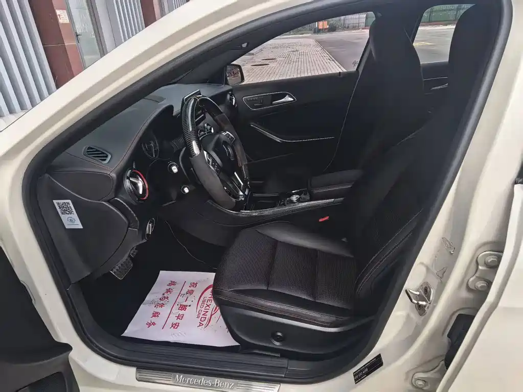 Mercedes-Benz A-Class 2015