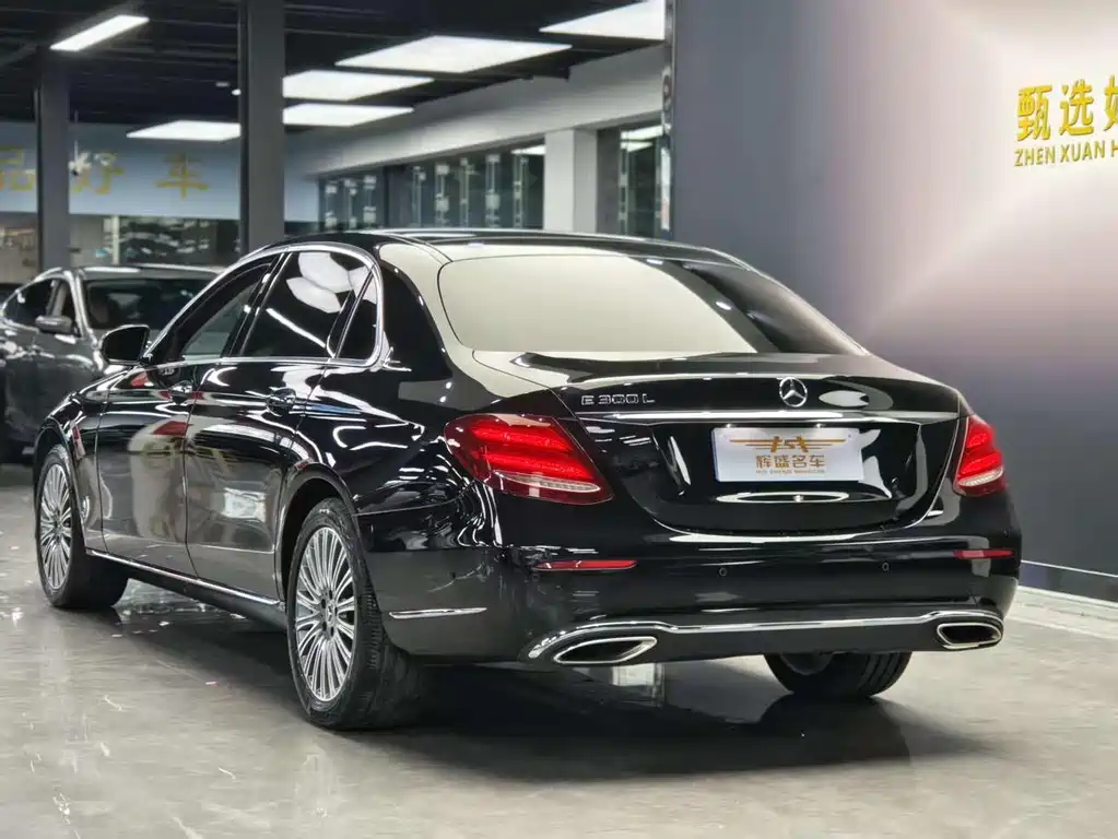 Mercedes-Benz E-Class 2020 — фото 4