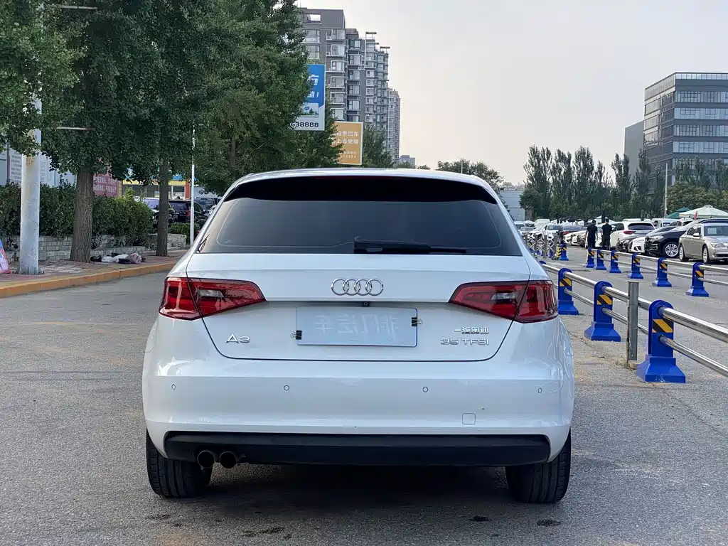 Audi A3 2016 — фото 10