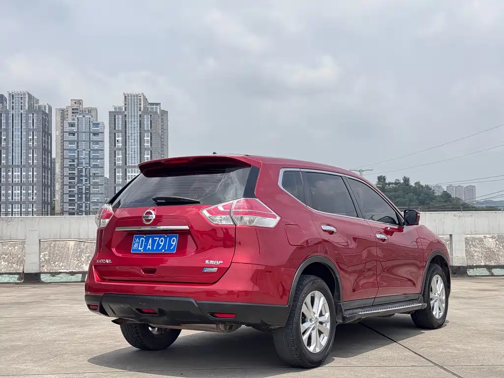 Nissan X-Trail 2016 — фото 4