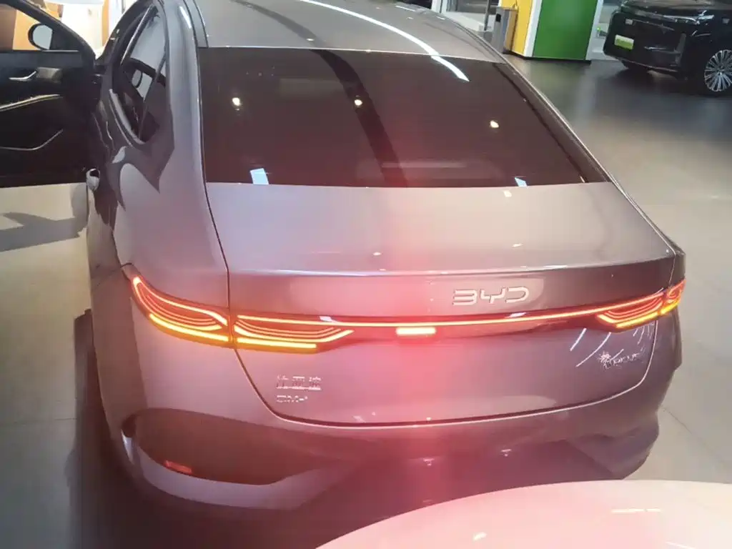 BYD Qin PLUS 2025 — фото 6