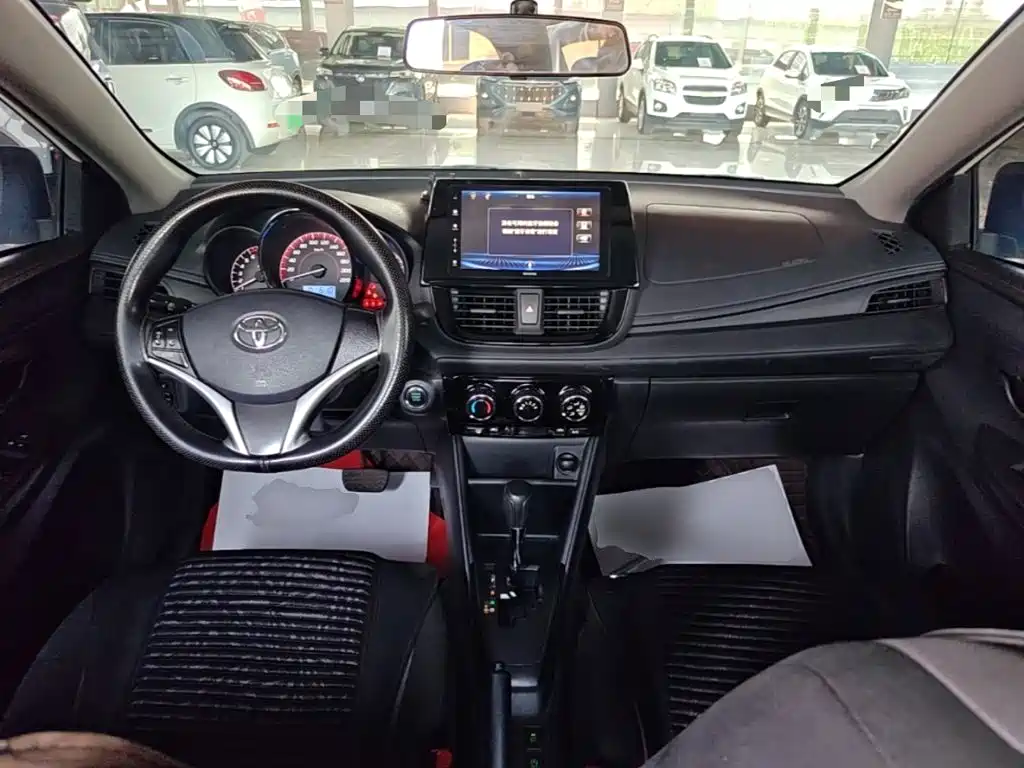Toyota Vios 2023 — фото 10
