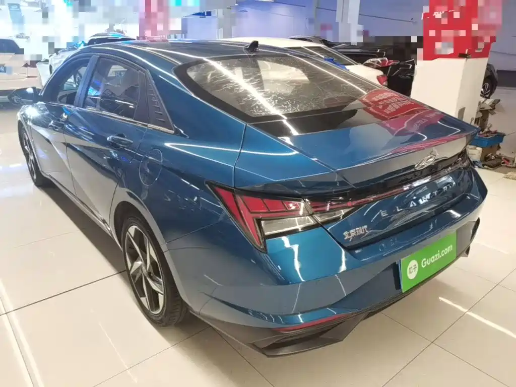 Hyundai Elantra 2021