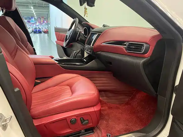 Maserati Levante 2018