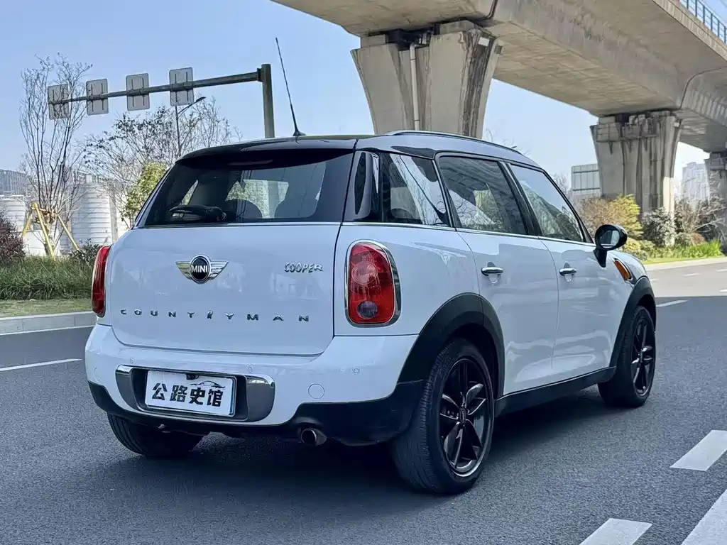 MINI Countryman 2014