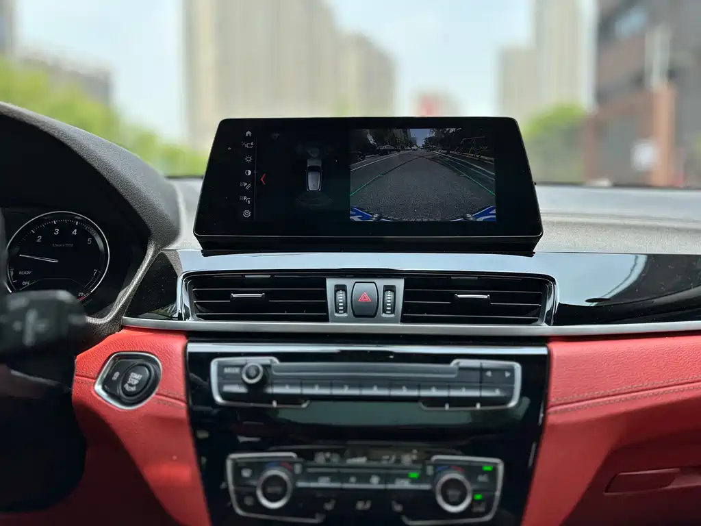 BMW X2 2022 — фото 16