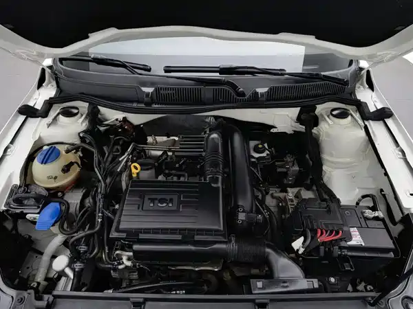 Volkswagen Lavida 2016