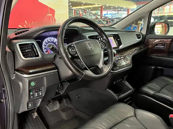 Honda Odyssey 2015