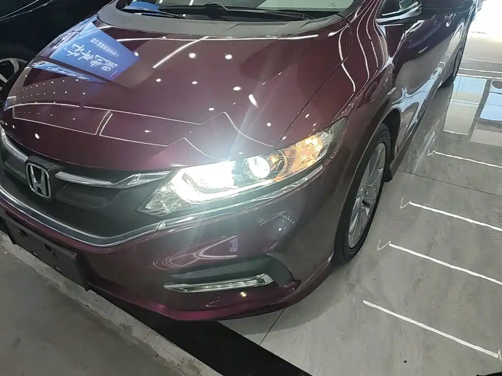 Honda Jade 2017 — фото 24