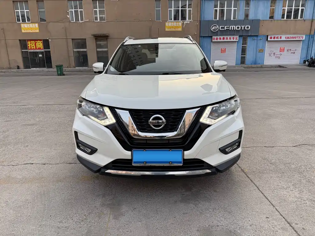Nissan X-Trail 2018 — фото 2