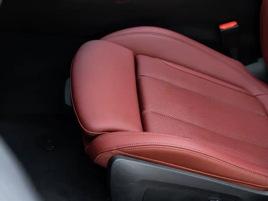 BMW 4 Series 2025 — фото 16