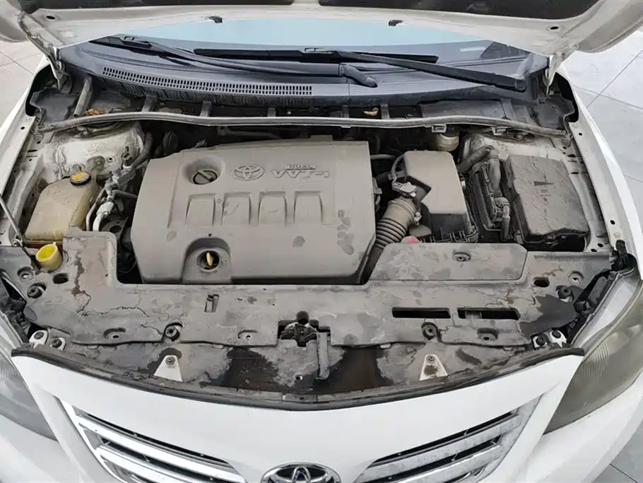 Toyota Corolla 2014 — фото 10