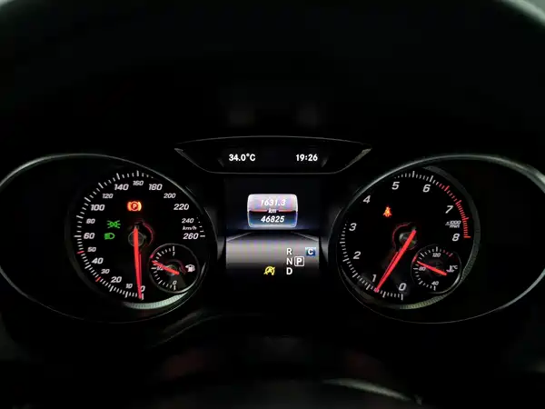 Mercedes-Benz CLA 2016