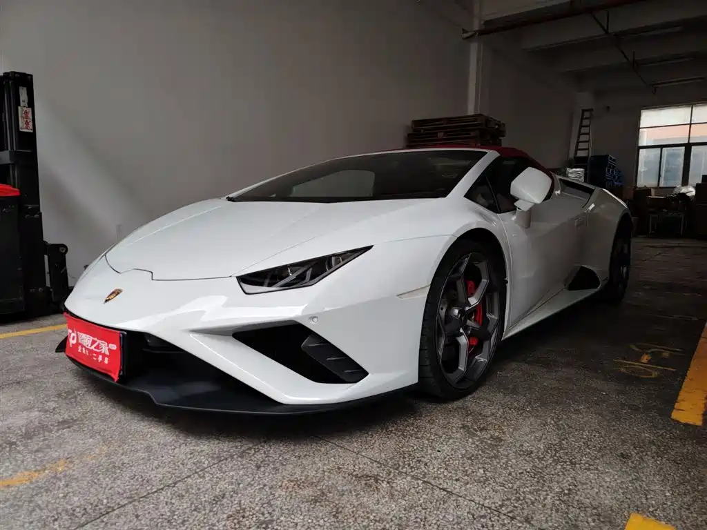 Lamborghini Huracán 2022 — фото 1
