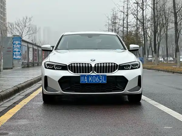 BMW 3 Series 2023