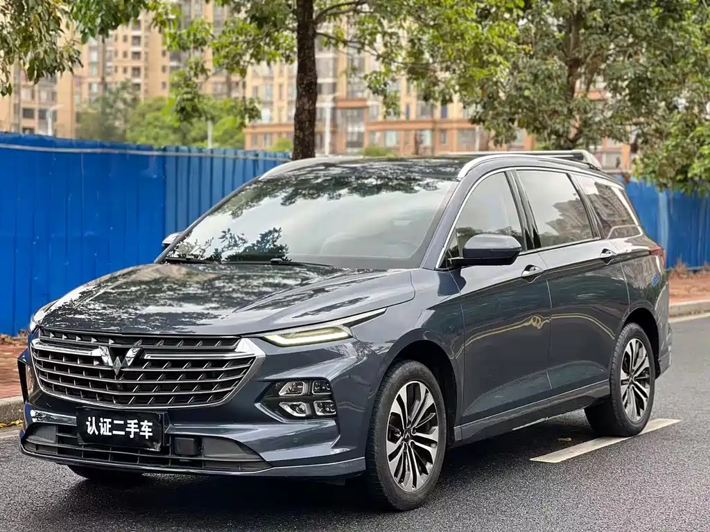Wuling Victory 2020 — фото 1