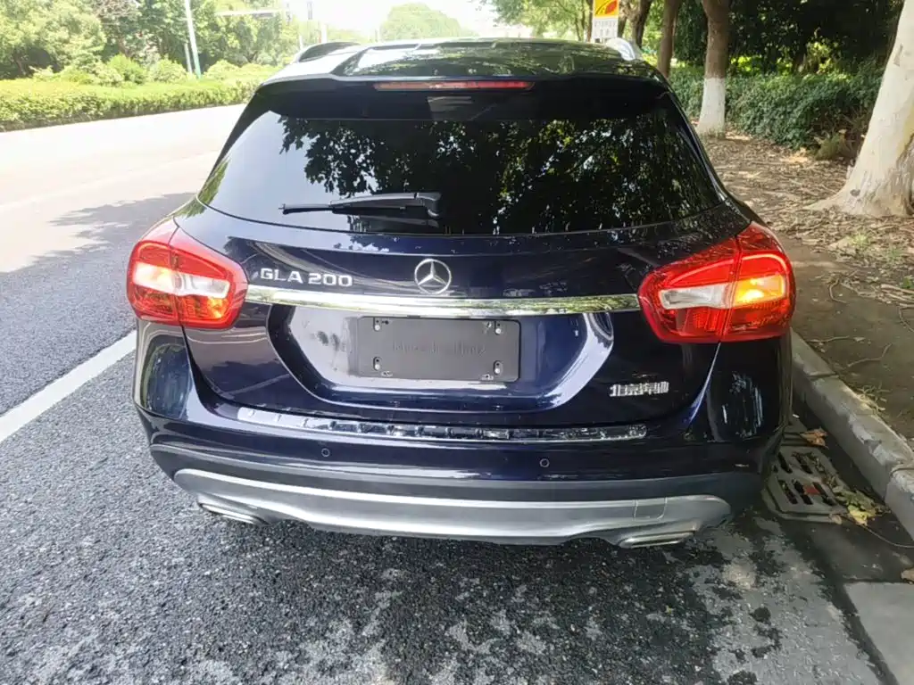 Mercedes-Benz GLA 2016
