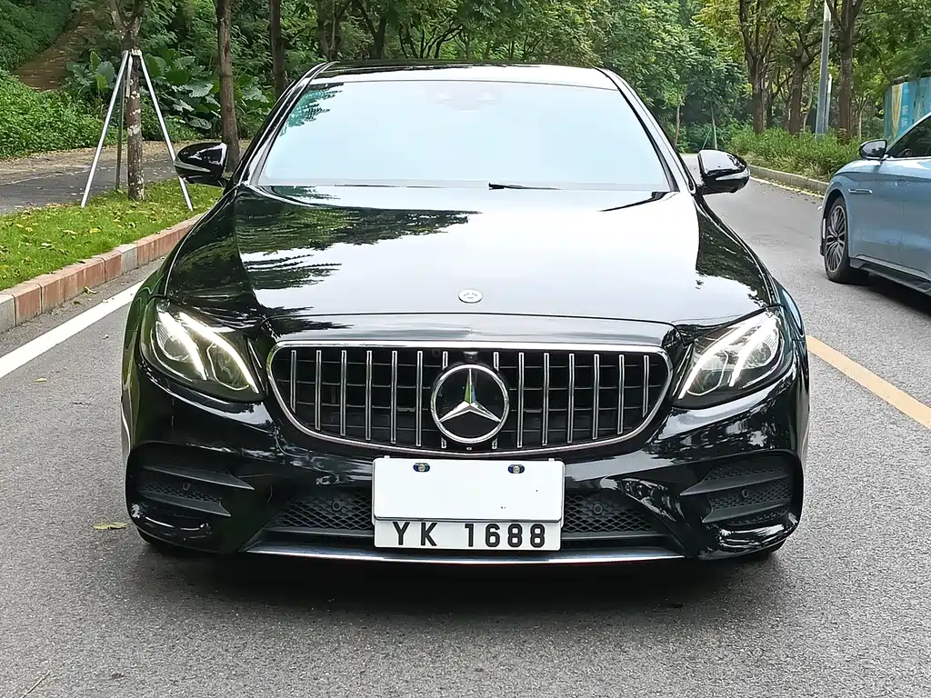 Mercedes-Benz E-Class 2020