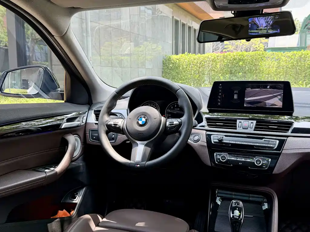 BMW X2 2023 — фото 14