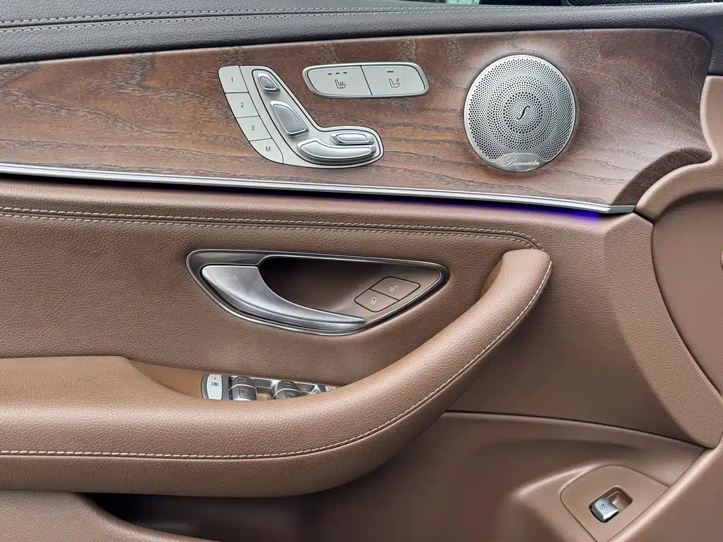 Mercedes-Benz E-Class 2023