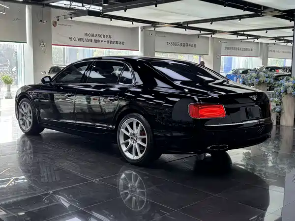 Bentley Flying Spur 2017