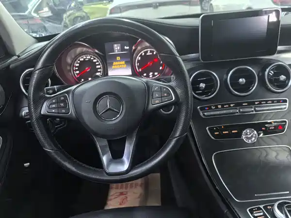 Mercedes-Benz C-Class 2018