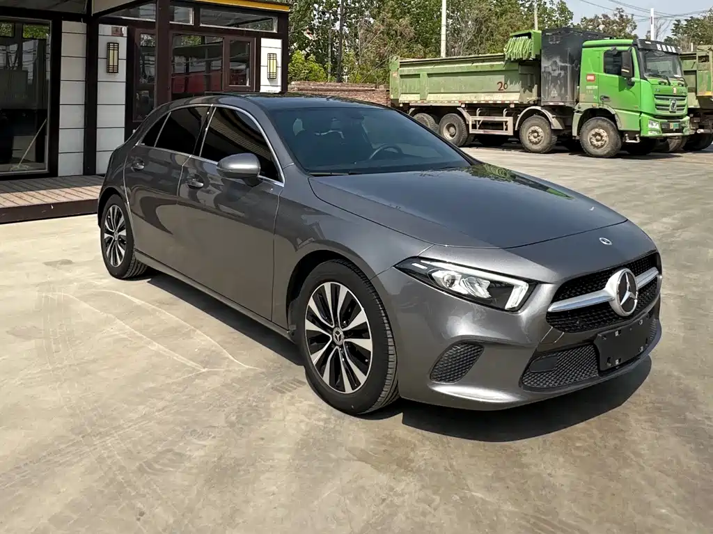 Mercedes-Benz A-Class 2023 — фото 17