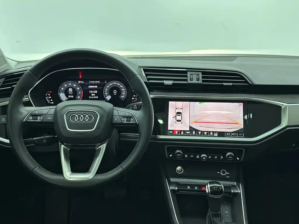 Audi Q3 2023 — фото 11