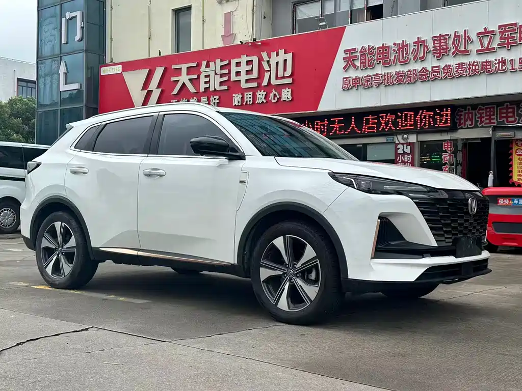 Changan CS55PLUS 2022 — фото 3