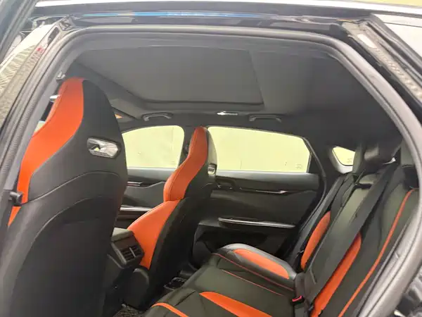 Changan UNI-V 2024