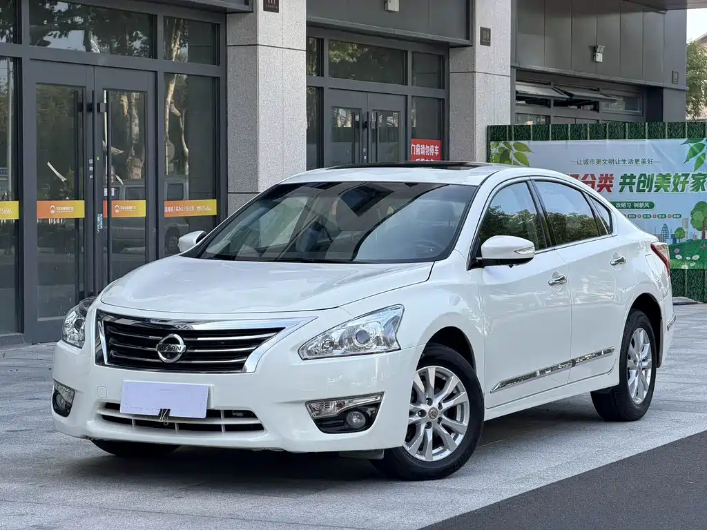 Nissan Teana 2015 — фото 1