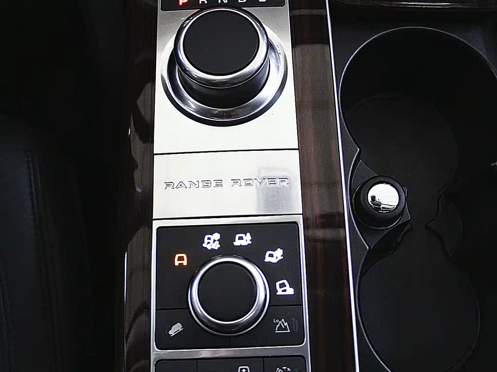 Land Rover Range Rover 2017 — фото 9