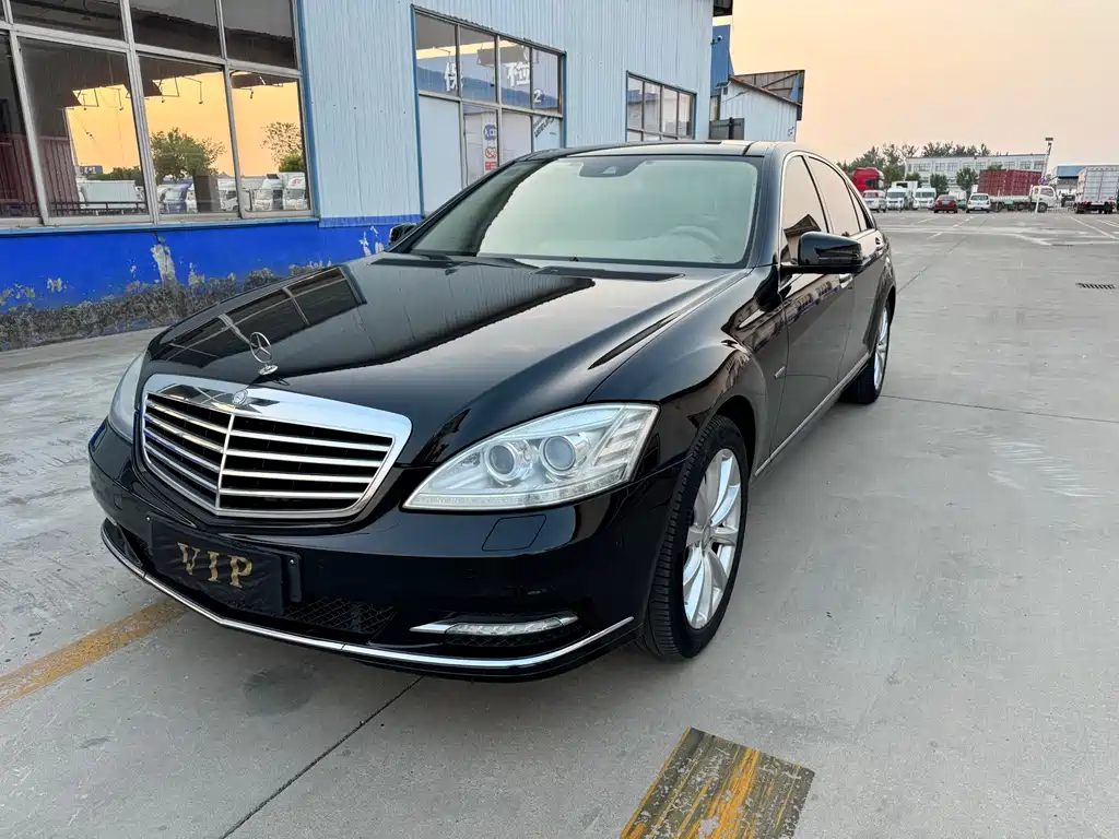 Mercedes-Benz S-Class 2013 — фото 1