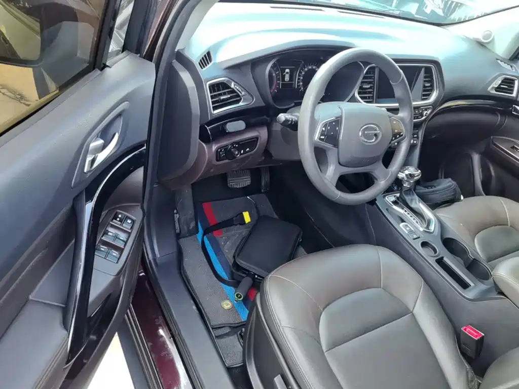 GAC Trumpchi GS4 2019 — фото 16