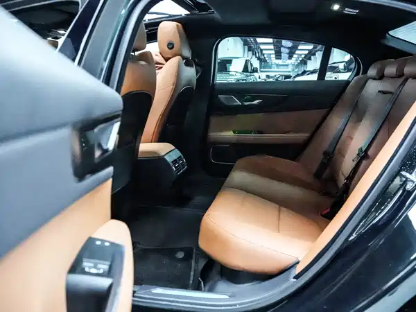 Jaguar XEL 2025